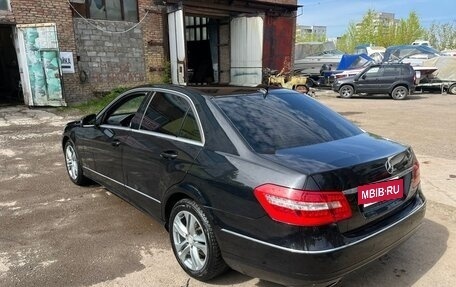 Mercedes-Benz E-Класс, 2009 год, 1 550 000 рублей, 2 фотография