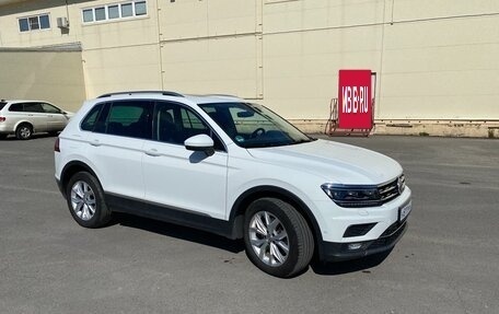 Volkswagen Tiguan II, 2020 год, 3 150 000 рублей, 3 фотография