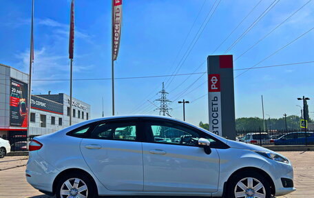Ford Fiesta, 2015 год, 883 000 рублей, 8 фотография