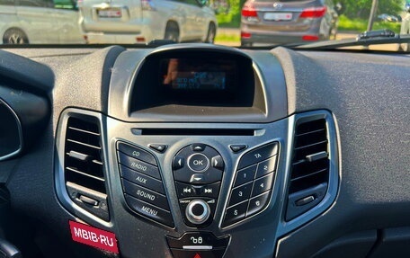 Ford Fiesta, 2015 год, 883 000 рублей, 20 фотография