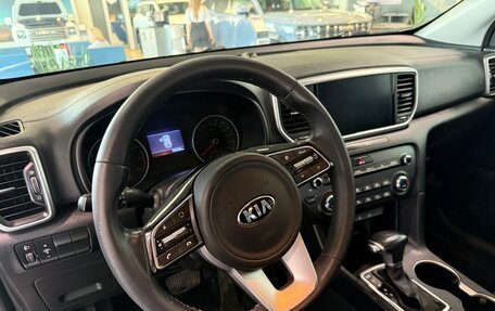 KIA Sportage IV рестайлинг, 2021 год, 2 090 000 рублей, 9 фотография