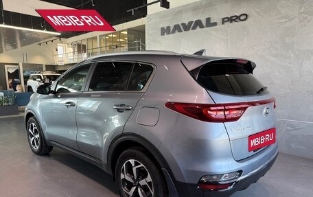 KIA Sportage IV рестайлинг, 2021 год, 2 090 000 рублей, 4 фотография