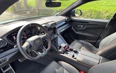 Lamborghini Urus I, 2021 год, 22 000 000 рублей, 9 фотография