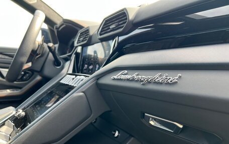Lamborghini Urus I, 2021 год, 22 000 000 рублей, 10 фотография