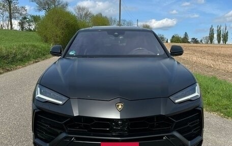 Lamborghini Urus I, 2021 год, 22 000 000 рублей, 4 фотография