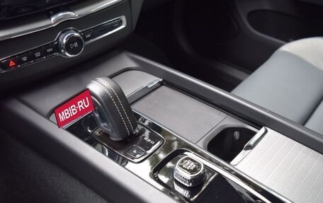 Volvo XC60 II, 2022 год, 3 811 386 рублей, 15 фотография