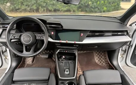 Audi A3, 2021 год, 2 200 000 рублей, 11 фотография