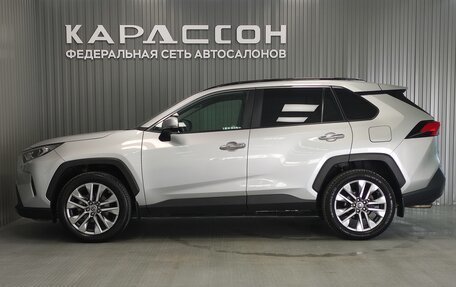 Toyota RAV4, 2020 год, 3 395 000 рублей, 5 фотография