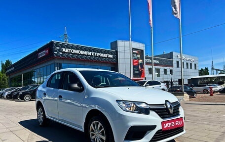 Renault Logan II, 2018 год, 795 000 рублей, 1 фотография