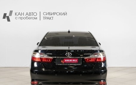 Toyota Camry, 2017 год, 2 170 000 рублей, 8 фотография