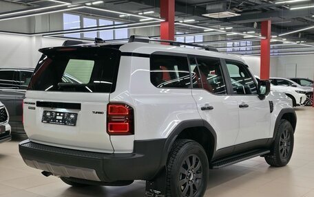 Toyota Land Cruiser Prado, 2024 год, 9 750 000 рублей, 5 фотография