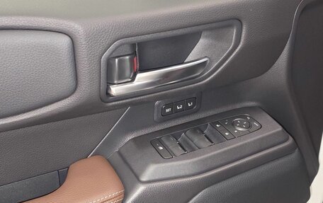 Toyota Land Cruiser Prado, 2024 год, 9 750 000 рублей, 8 фотография