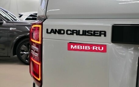 Toyota Land Cruiser Prado, 2024 год, 9 750 000 рублей, 7 фотография