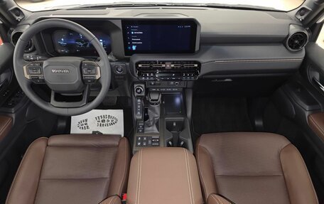 Toyota Land Cruiser Prado, 2024 год, 9 750 000 рублей, 16 фотография