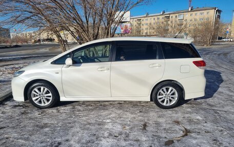 Toyota Wish II, 2011 год, 1 350 000 рублей, 8 фотография