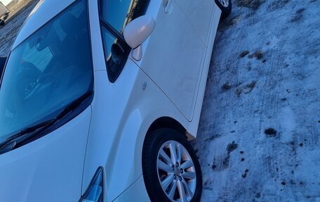 Toyota Wish II, 2011 год, 1 350 000 рублей, 18 фотография
