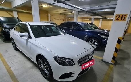 Mercedes-Benz E-Класс, 2018 год, 3 400 000 рублей, 7 фотография
