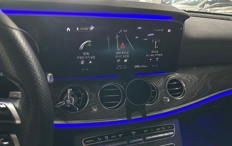 Mercedes-Benz E-Класс, 2022 год, 3 420 013 рублей, 8 фотография