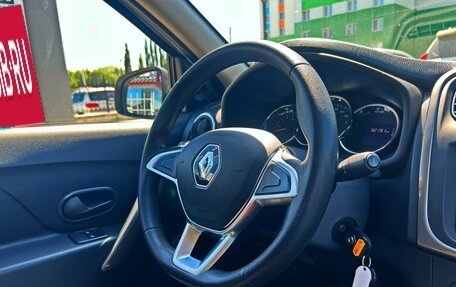 Renault Logan II, 2018 год, 795 000 рублей, 16 фотография