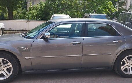 Chrysler 300C II, 2007 год, 1 500 000 рублей, 3 фотография
