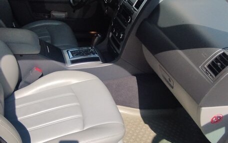 Chrysler 300C II, 2007 год, 1 500 000 рублей, 13 фотография