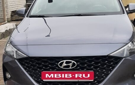 Hyundai Solaris II рестайлинг, 2021 год, 1 800 000 рублей, 9 фотография