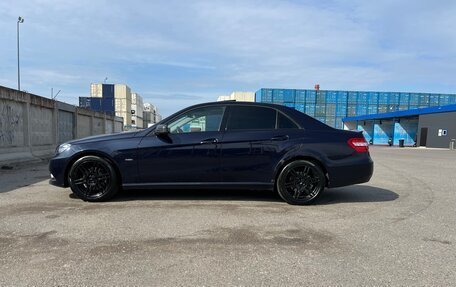 Mercedes-Benz E-Класс, 2009 год, 1 300 000 рублей, 21 фотография