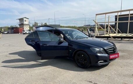 Mercedes-Benz E-Класс, 2009 год, 1 300 000 рублей, 3 фотография