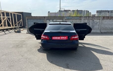 Mercedes-Benz E-Класс, 2009 год, 1 300 000 рублей, 15 фотография