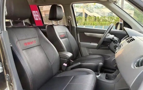 Suzuki Swift IV, 2015 год, 900 055 рублей, 8 фотография