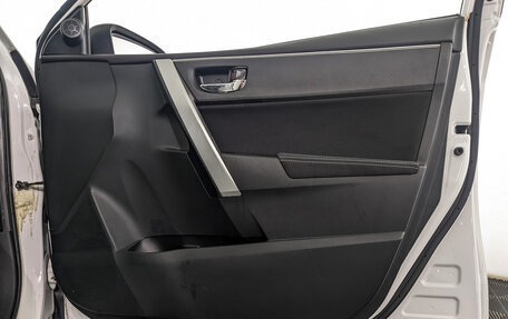 Toyota Corolla, 2013 год, 1 300 000 рублей, 24 фотография
