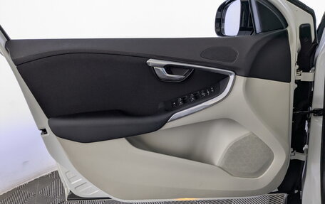 Volvo V40 Cross Country I, 2014 год, 1 550 000 рублей, 19 фотография