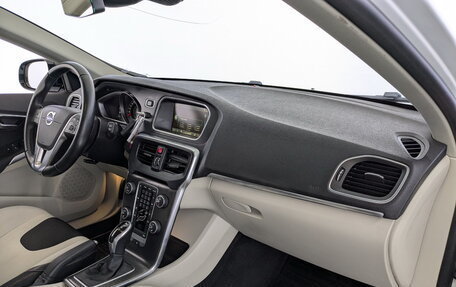 Volvo V40 Cross Country I, 2014 год, 1 550 000 рублей, 21 фотография