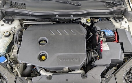 Volvo V40 Cross Country I, 2014 год, 1 550 000 рублей, 13 фотография