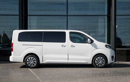 Toyota ProAce II, 2022 год, 3 199 000 рублей, 5 фотография
