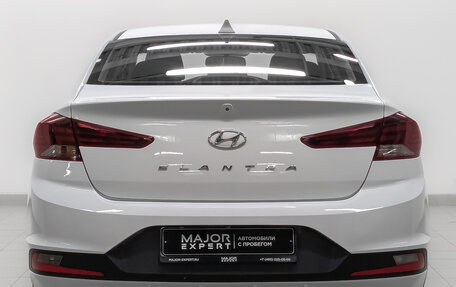 Hyundai Elantra VI рестайлинг, 2020 год, 1 860 000 рублей, 6 фотография