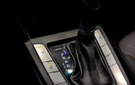 Hyundai Elantra VI рестайлинг, 2020 год, 1 860 000 рублей, 25 фотография