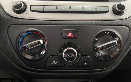 Hyundai Solaris II рестайлинг, 2021 год, 1 689 000 рублей, 17 фотография