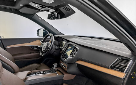 Volvo XC90 II рестайлинг, 2019 год, 4 300 000 рублей, 11 фотография