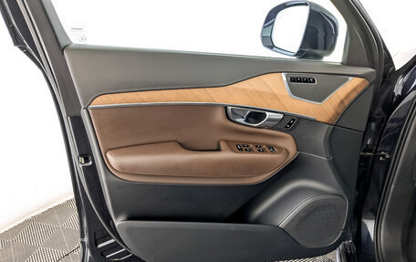 Volvo XC90 II рестайлинг, 2019 год, 4 300 000 рублей, 20 фотография