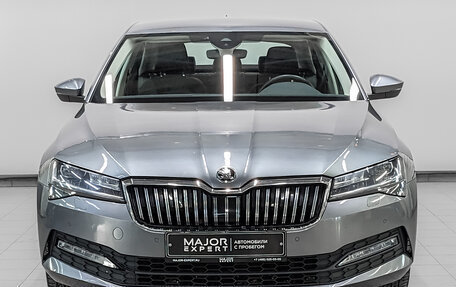 Skoda Superb III рестайлинг, 2022 год, 3 400 000 рублей, 2 фотография
