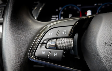 Skoda Superb III рестайлинг, 2022 год, 3 400 000 рублей, 25 фотография