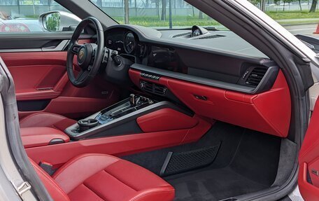 Porsche 911, 2020 год, 14 800 000 рублей, 3 фотография
