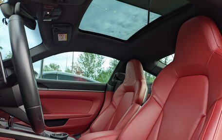Porsche 911, 2020 год, 14 800 000 рублей, 21 фотография