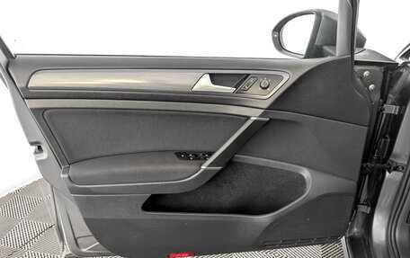Volkswagen Golf VII, 2018 год, 1 790 000 рублей, 19 фотография