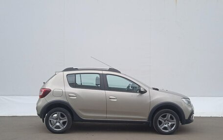 Renault Sandero II рестайлинг, 2020 год, 1 185 000 рублей, 4 фотография