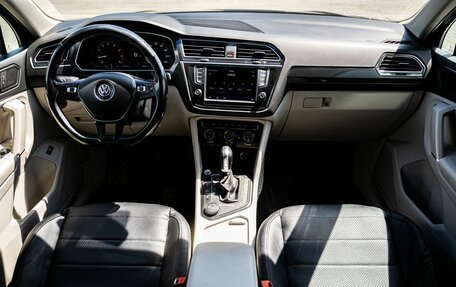 Volkswagen Tiguan II, 2017 год, 2 550 000 рублей, 15 фотография