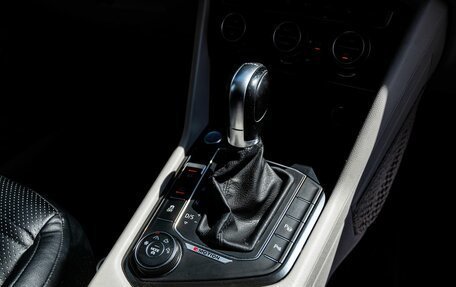 Volkswagen Tiguan II, 2017 год, 2 550 000 рублей, 22 фотография