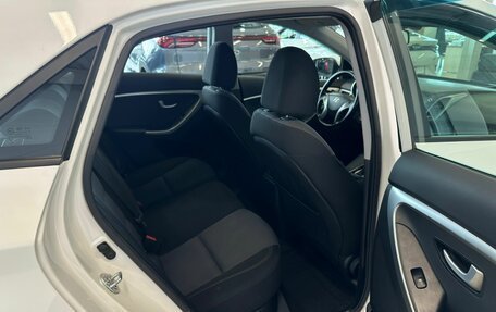 Hyundai i30 II рестайлинг, 2013 год, 1 379 000 рублей, 18 фотография