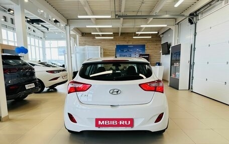 Hyundai i30 II рестайлинг, 2013 год, 1 379 000 рублей, 5 фотография